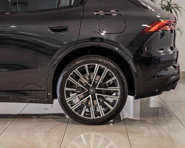new 2025 Maserati Grecale car, priced at $84,495