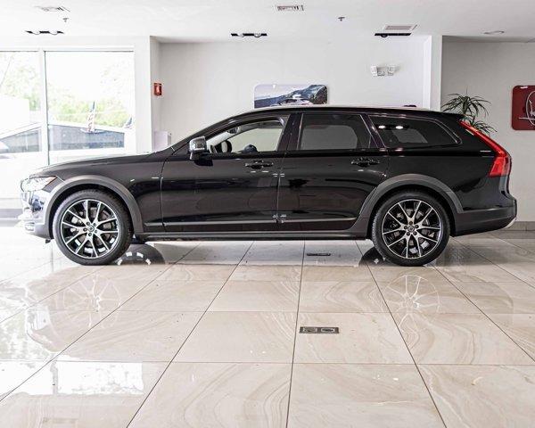 used 2018 Volvo V90 Cross Country car, priced at $28,487