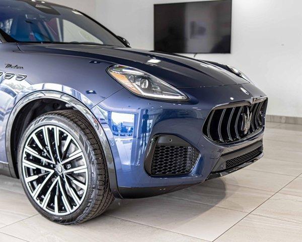 new 2025 Maserati Grecale car, priced at $88,995