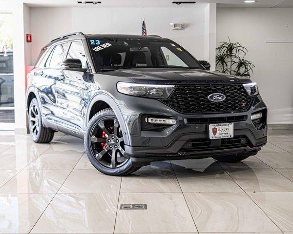 used 2023 Ford Explorer car, priced at $49,550