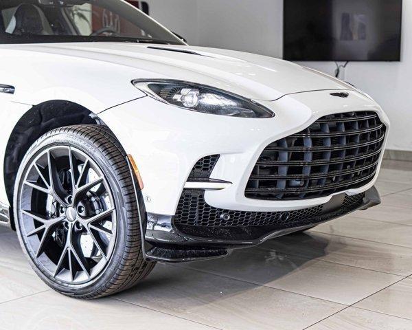 new 2025 Aston Martin DBX car