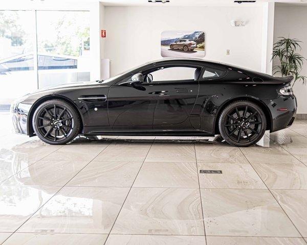 used 2017 Aston Martin V12 Vantage S car
