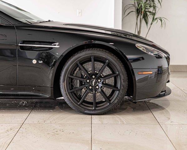 used 2017 Aston Martin V12 Vantage S car