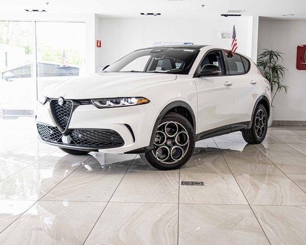 new 2025 Alfa Romeo Tonale car, priced at $34,930
