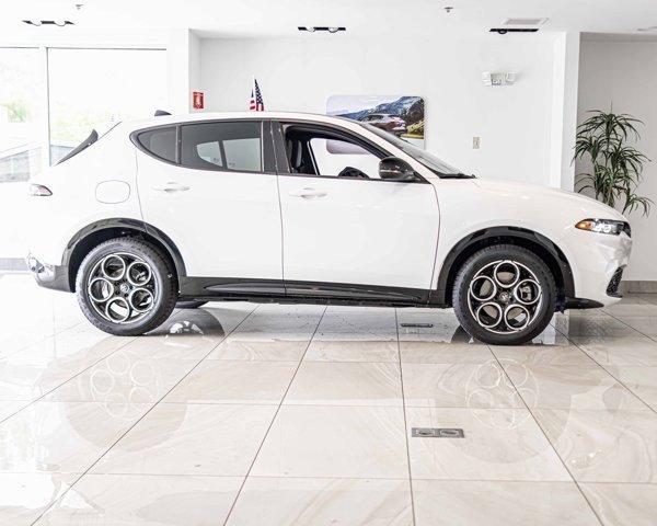 new 2025 Alfa Romeo Tonale car, priced at $34,930