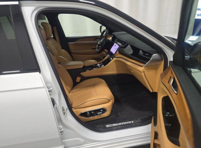 used 2023 Jeep Grand Cherokee car, priced at $46,888