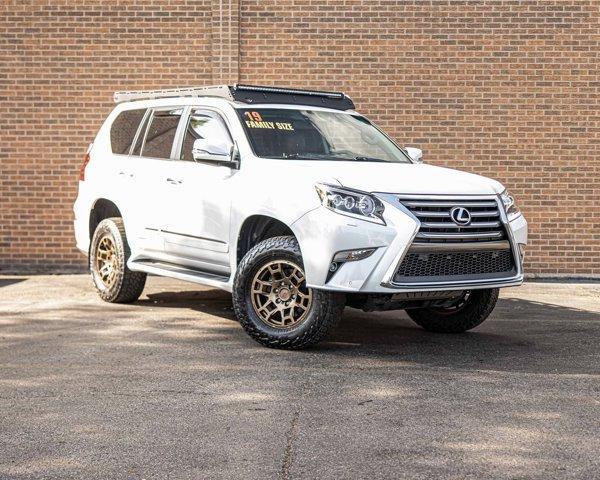 used 2019 Lexus GX 460 car, priced at $34,999