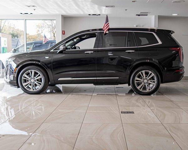 used 2023 Cadillac XT6 car, priced at $46,040