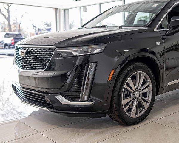 used 2023 Cadillac XT6 car, priced at $46,040