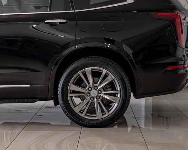 used 2023 Cadillac XT6 car, priced at $46,040