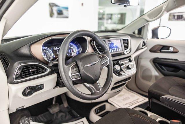 used 2018 Chrysler Pacifica car, priced at $15,904