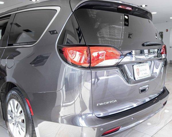 used 2018 Chrysler Pacifica car, priced at $15,904
