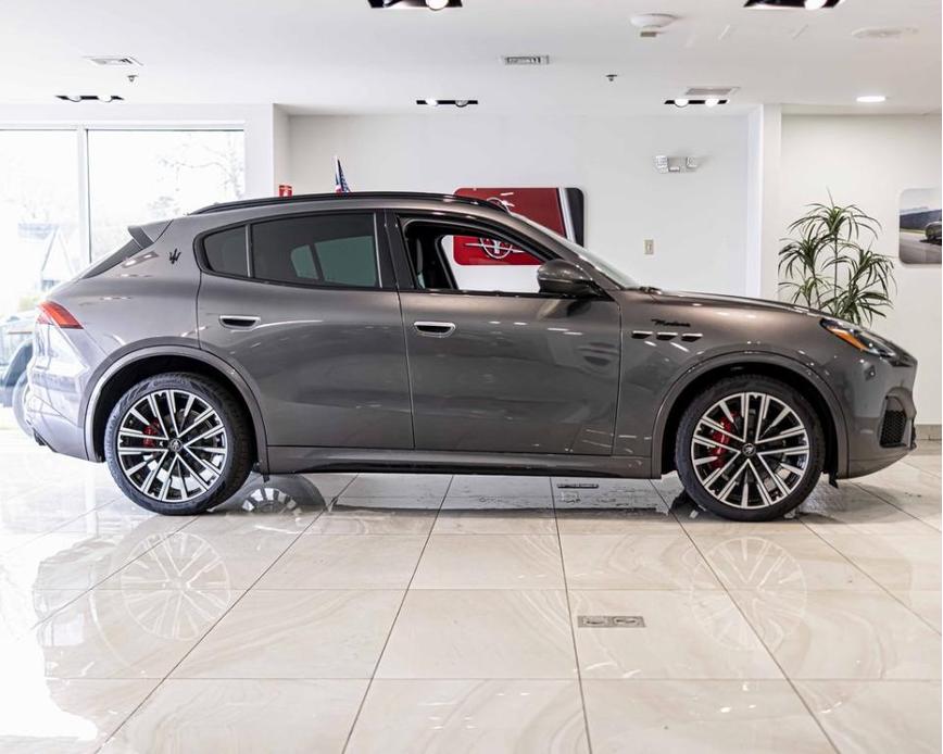 new 2023 Maserati Grecale car, priced at $71,595