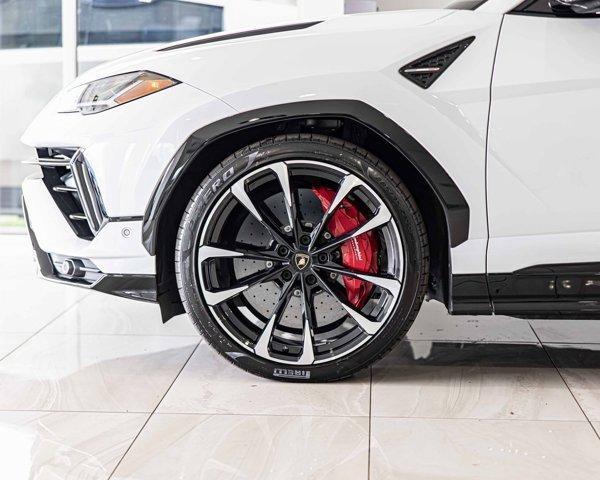 used 2024 Lamborghini Urus car, priced at $268,998