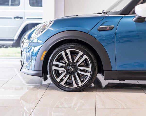 used 2022 MINI Hardtop car, priced at $25,888