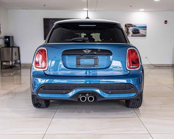 used 2022 MINI Hardtop car, priced at $25,888