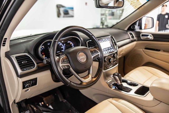 used 2022 Jeep Grand Cherokee WK car, priced at $26,588