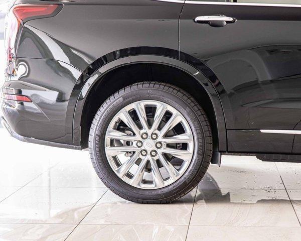 used 2024 Cadillac XT6 car, priced at $53,888