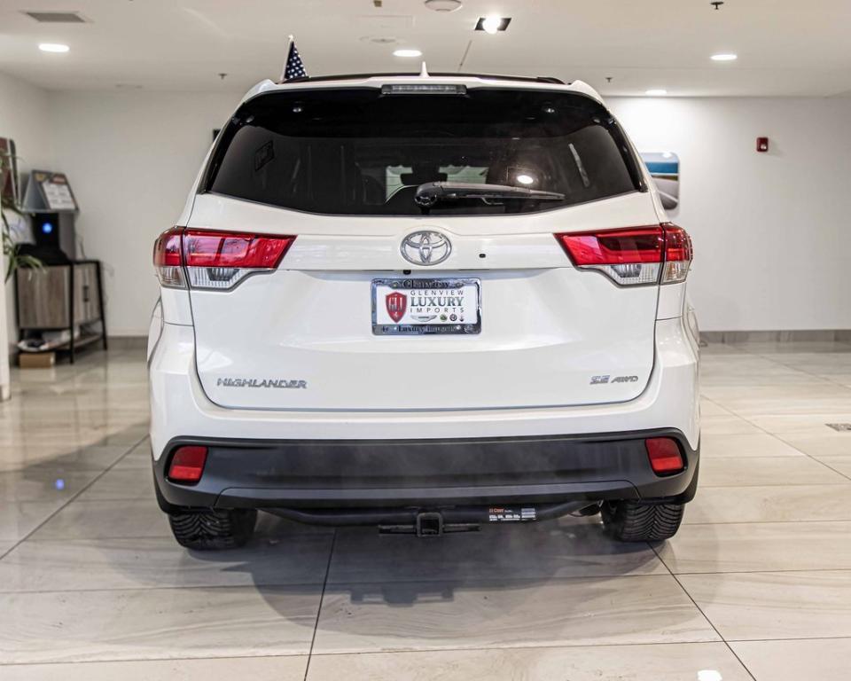 used 2017 Toyota Highlander car, priced at $21,776