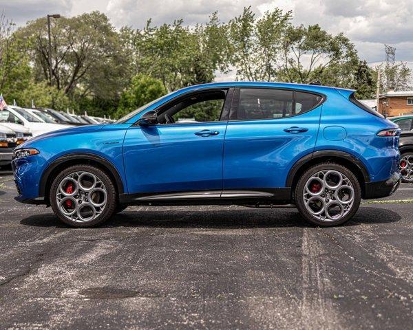 new 2024 Alfa Romeo Tonale car, priced at $49,800