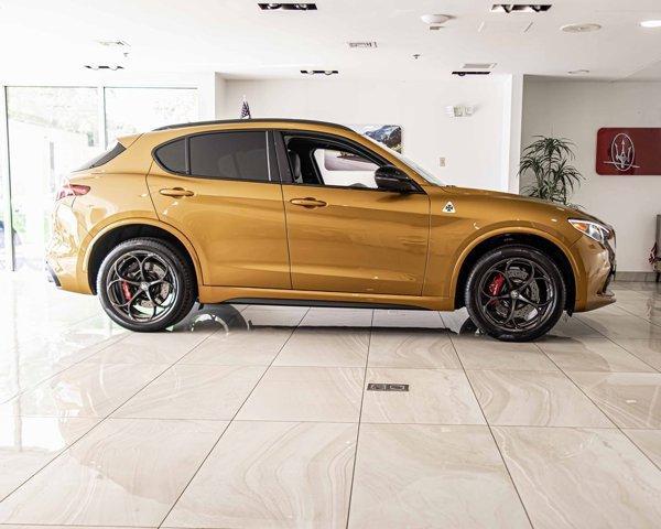 used 2022 Alfa Romeo Stelvio car, priced at $52,888