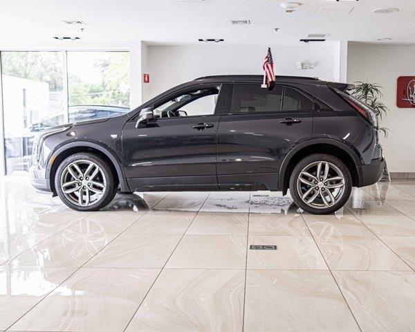 used 2022 Cadillac XT4 car, priced at $32,887