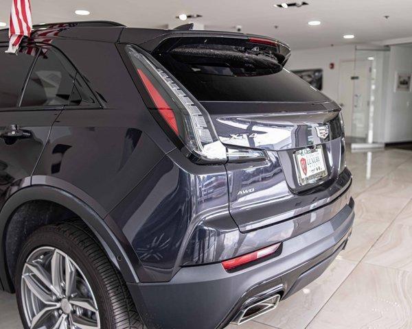 used 2022 Cadillac XT4 car, priced at $32,887