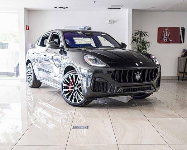 new 2025 Maserati Grecale car, priced at $88,565