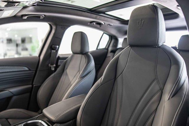 new 2025 Maserati Grecale car, priced at $88,565