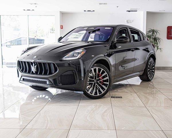 new 2025 Maserati Grecale car, priced at $88,565