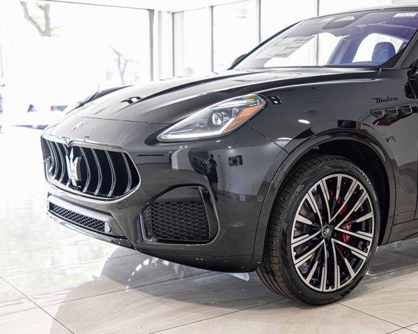 new 2025 Maserati Grecale car, priced at $88,565