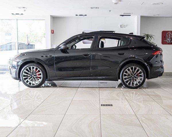 new 2025 Maserati Grecale car, priced at $85,565