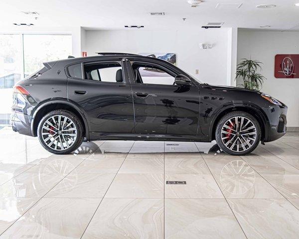 new 2025 Maserati Grecale car, priced at $85,565