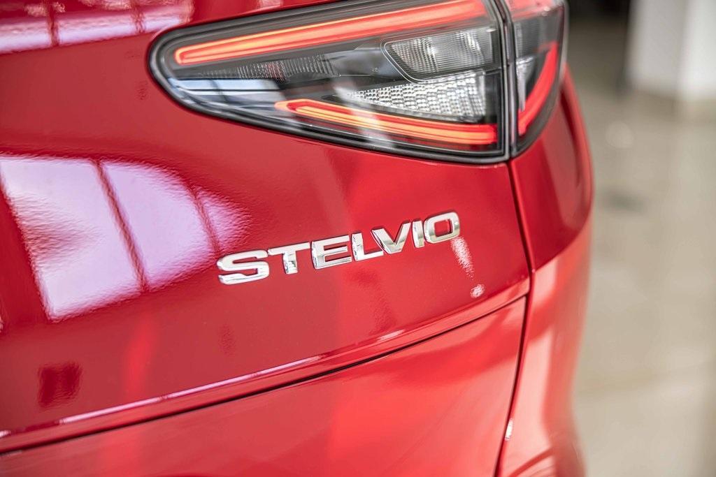 new 2025 Alfa Romeo Stelvio car