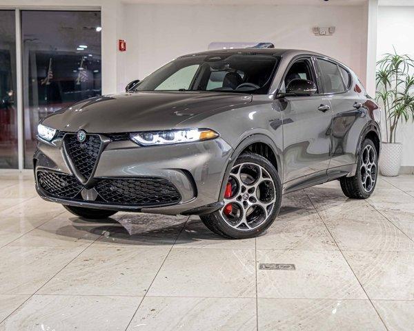 new 2025 Alfa Romeo Tonale car, priced at $39,875