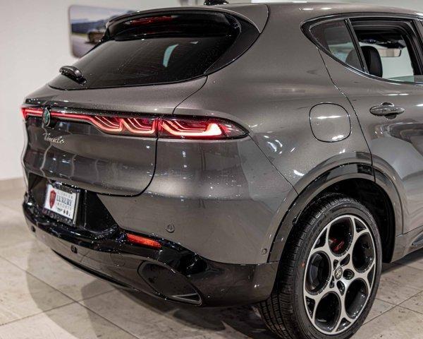 new 2025 Alfa Romeo Tonale car, priced at $39,875