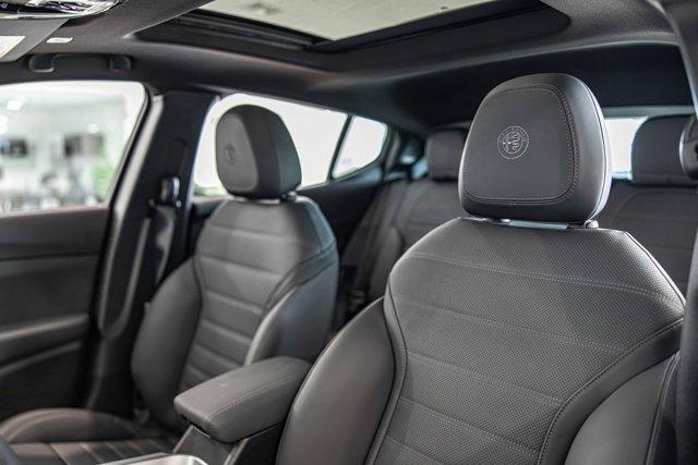 new 2024 Alfa Romeo Tonale car, priced at $47,340
