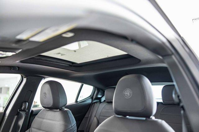 new 2024 Alfa Romeo Tonale car, priced at $47,340