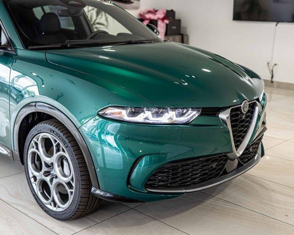 new 2024 Alfa Romeo Tonale car, priced at $49,685