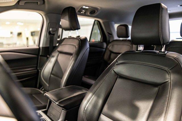 used 2022 Ford Explorer car, priced at $29,288