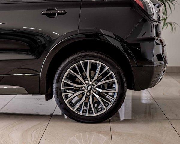 used 2024 Cadillac XT4 car, priced at $40,888