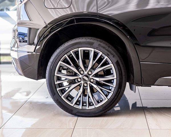 used 2024 Cadillac XT4 car, priced at $40,888