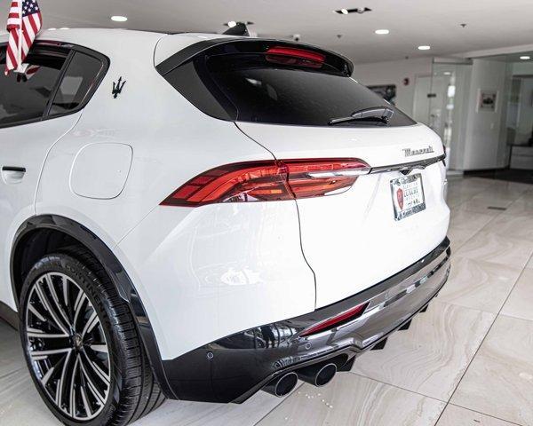 new 2025 Maserati Grecale car, priced at $95,265