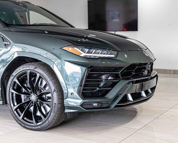 used 2021 Lamborghini Urus car, priced at $206,888