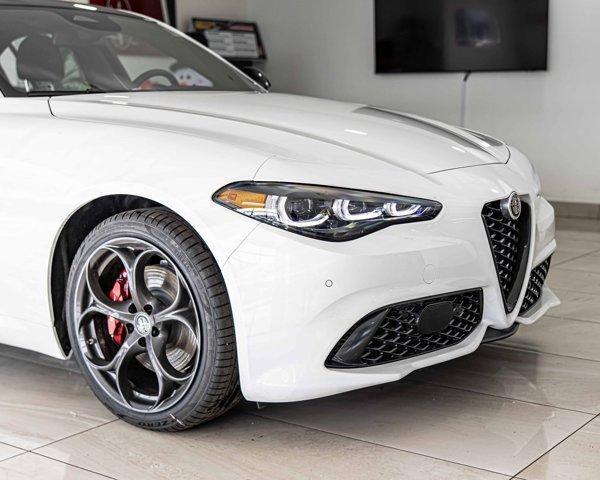 new 2025 Alfa Romeo Giulia car