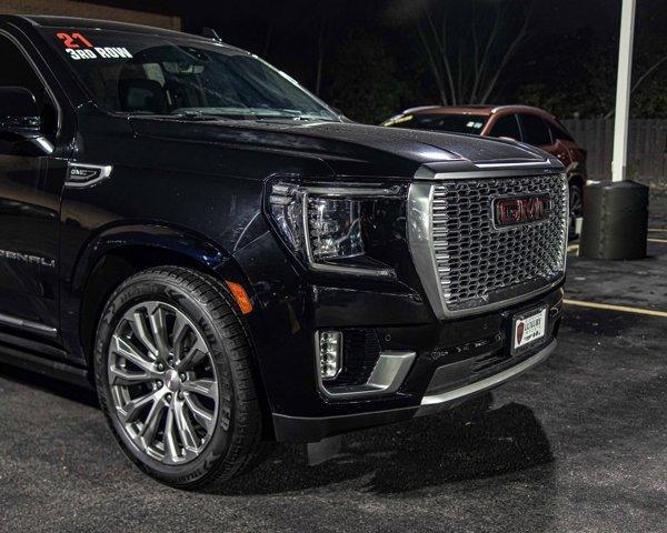 used 2021 GMC Yukon XL car, priced at $43,888