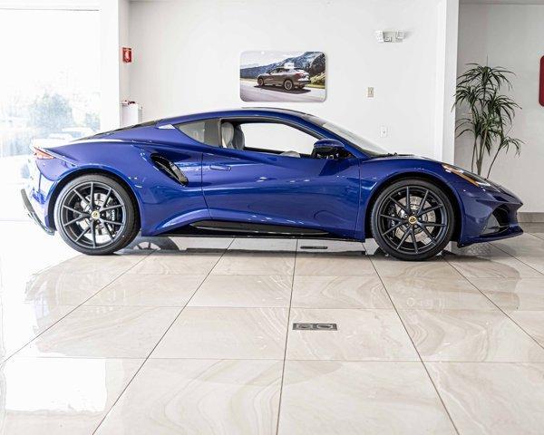 new 2025 Lotus Emira car