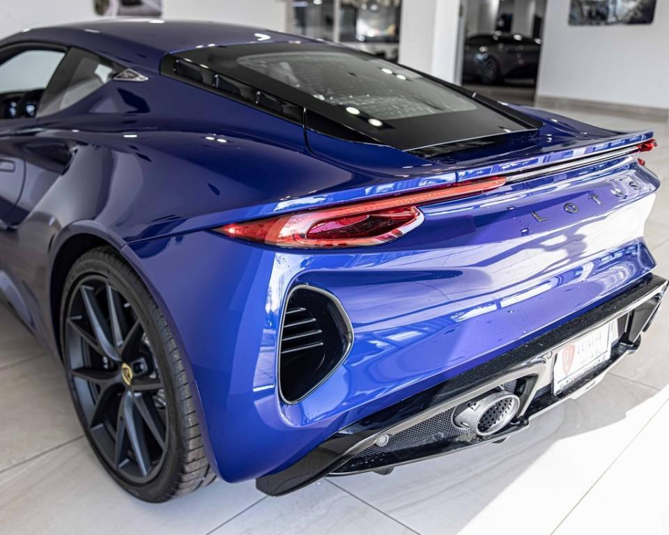 new 2025 Lotus Emira car