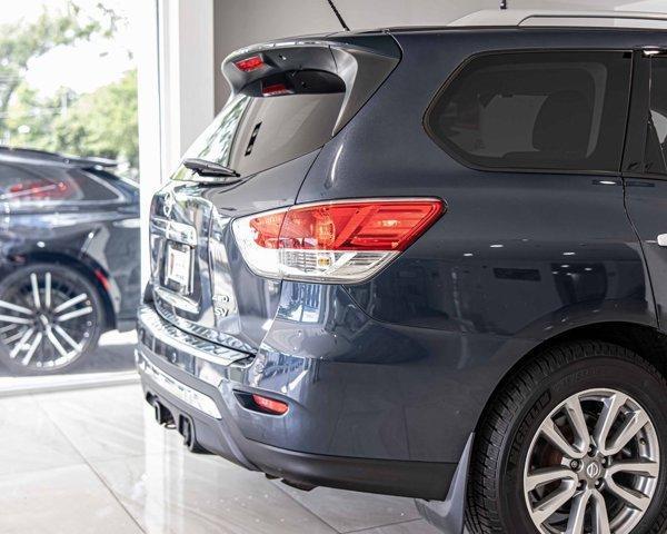 used 2015 Nissan Pathfinder car, priced at $16,588