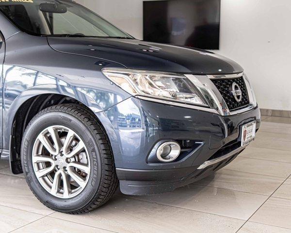used 2015 Nissan Pathfinder car, priced at $16,588